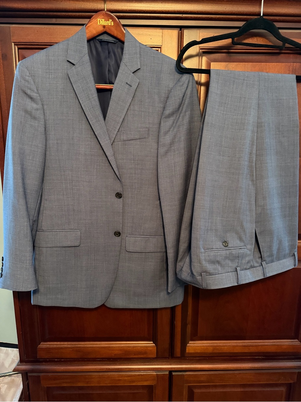 Ralph Lauren regular fit suit.